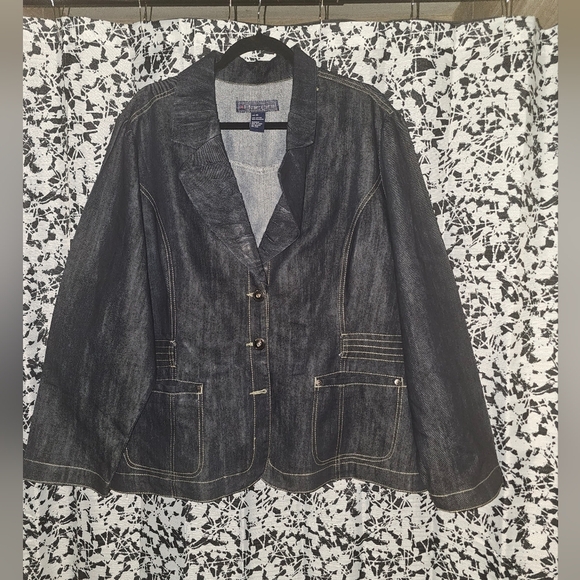 Baccini Blue Jean Jacket Classic Denim Style - Picture 1 of 4